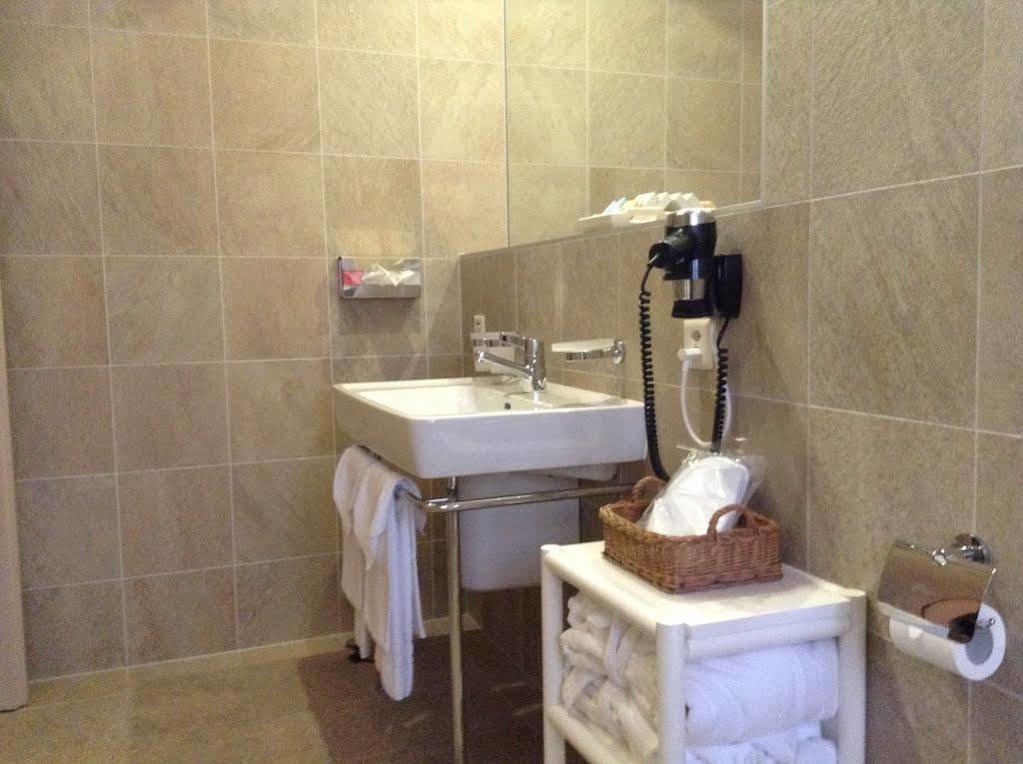 Du Raisin Hotel 3*